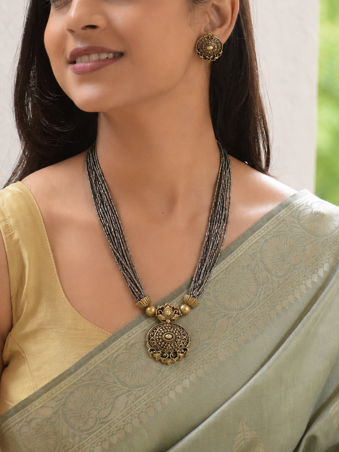 Tarunima — Tear Drop Design Hand Painted Finish Terracotta Jewellery Set