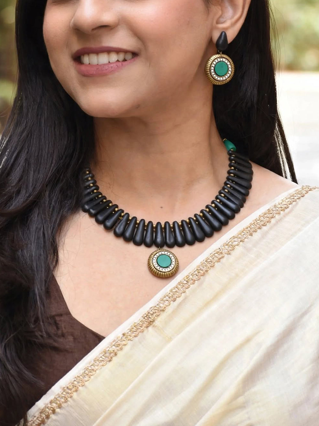 Antique Gold Black Green White Fringe Design Handmade Terracotta Necklace Set