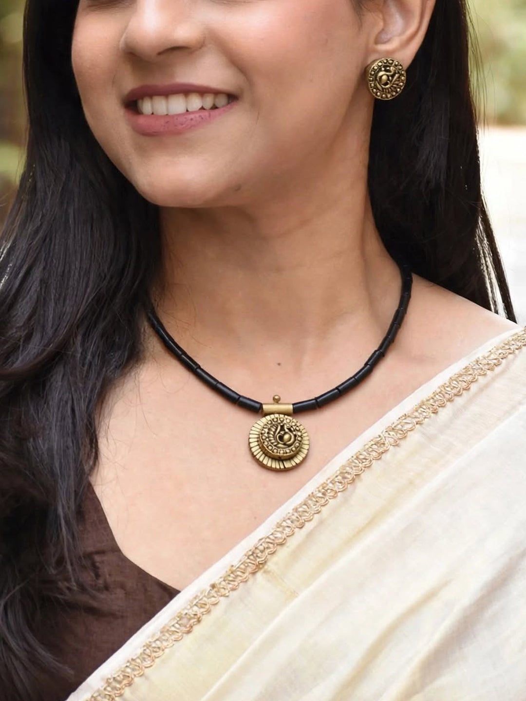 Black Tube Design Antique Gold Circular Peacock Pendant Handmade Terracotta Necklace Set