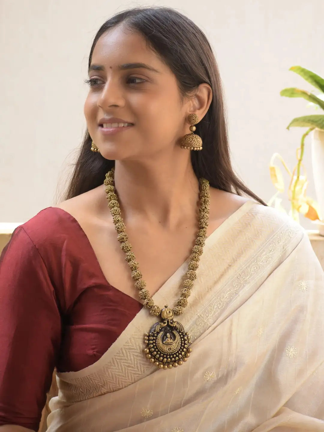 Lakshmi Design Hand Painted Terracotta Jewellery Set