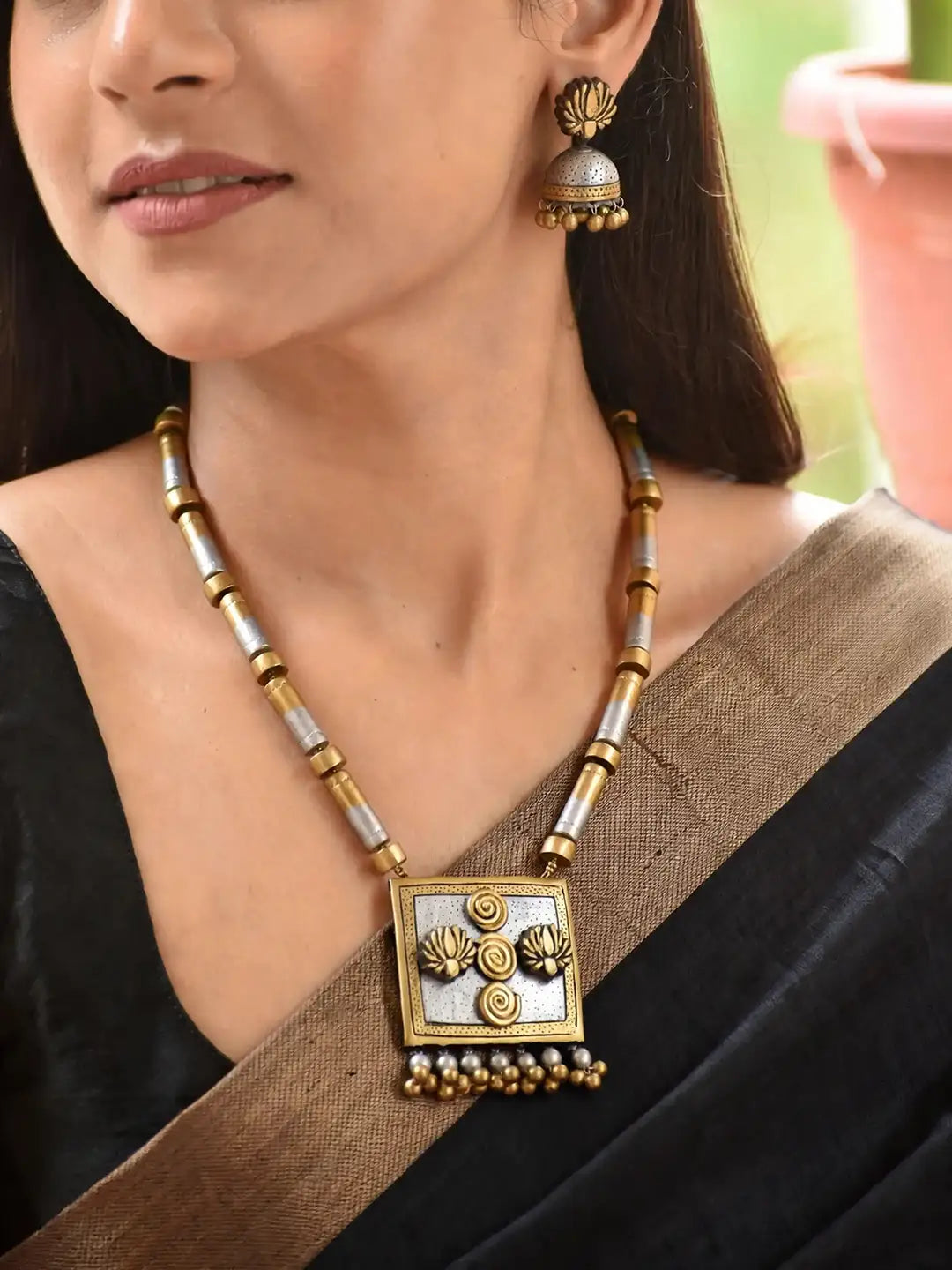 Lotus Design Hand Painted Terracotta Jewelry Set