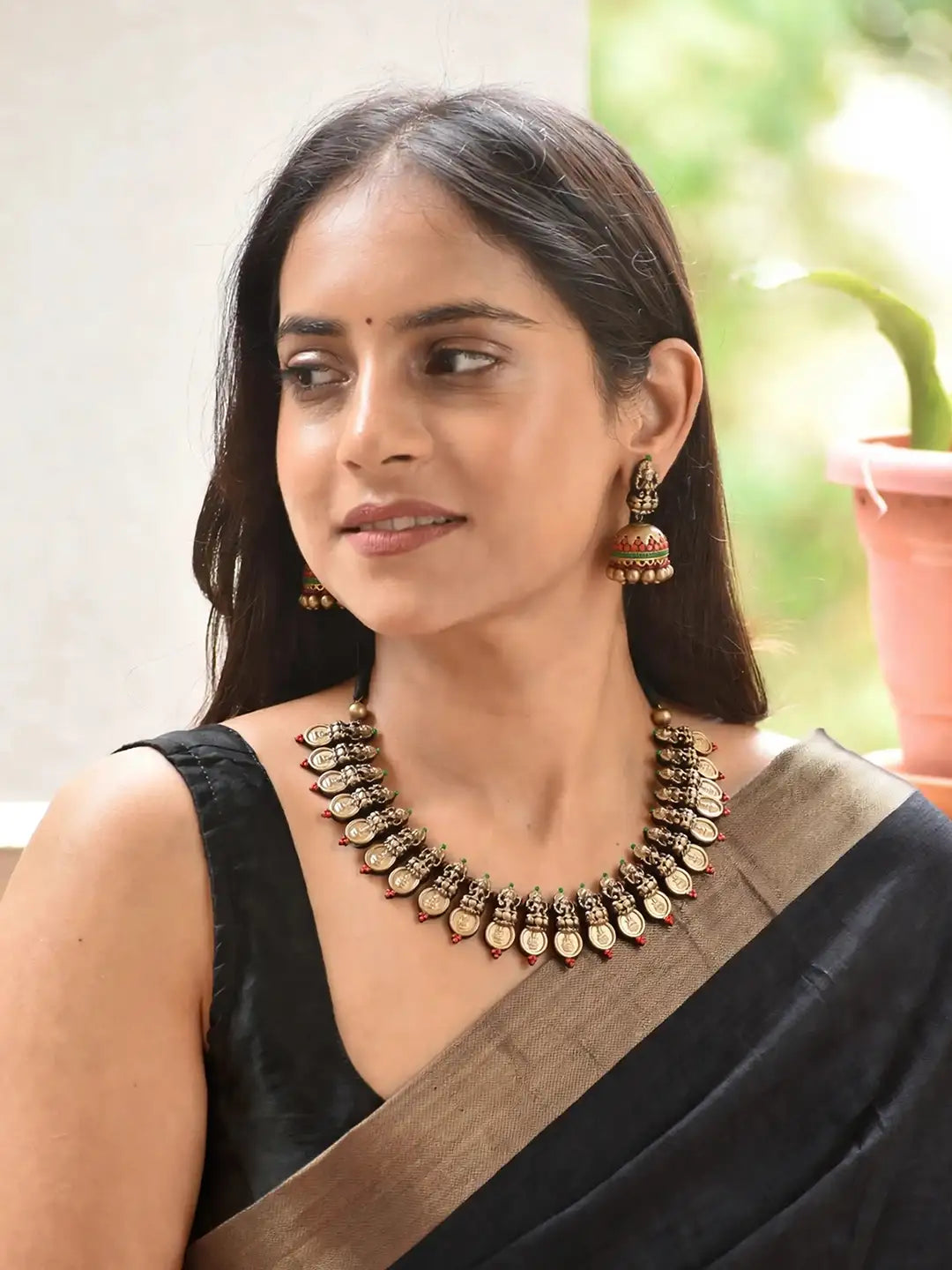 Lakshmi Design Hand Painted Terracotta Jewelry Set
