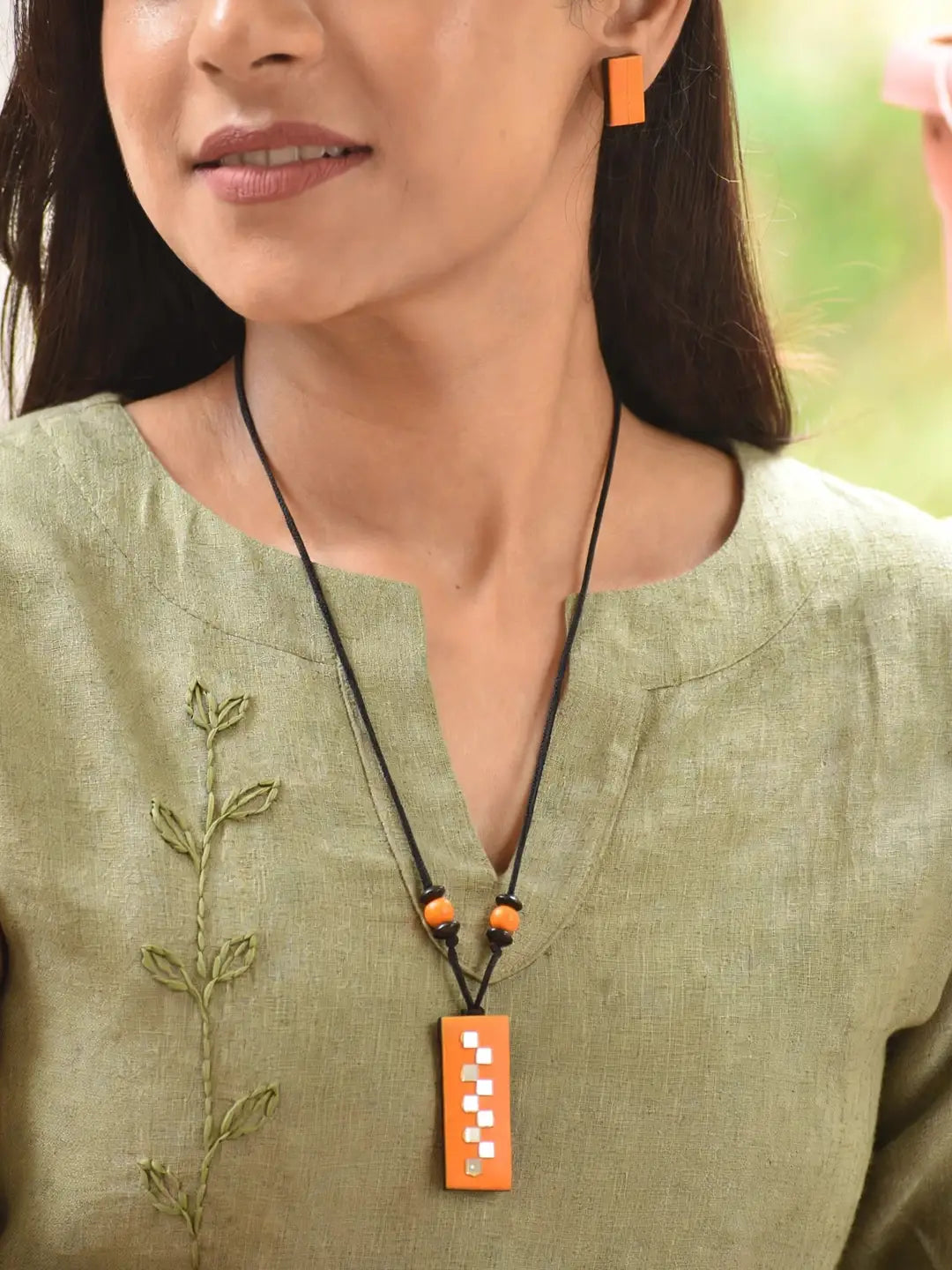 Orange Geometric Rectangular Shape Mirror Design Work Minimalistic Handmade Terracotta Necklace Set