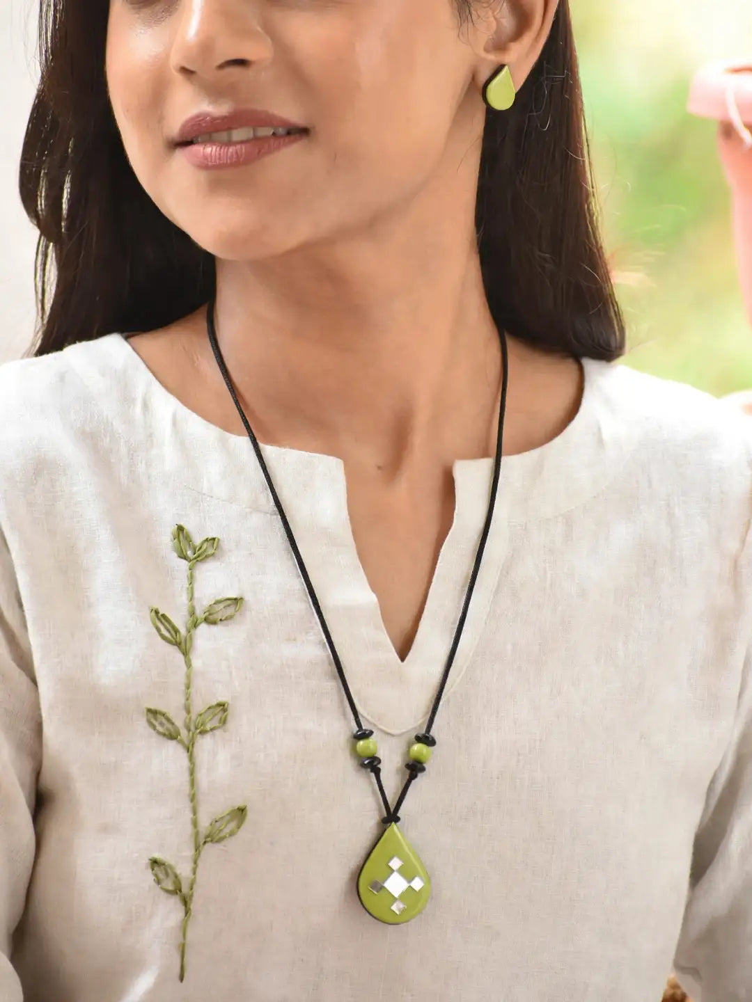 Neon Green Pear Shape Mirror Design Work Minimalistic Handmade Terracotta Necklace Set