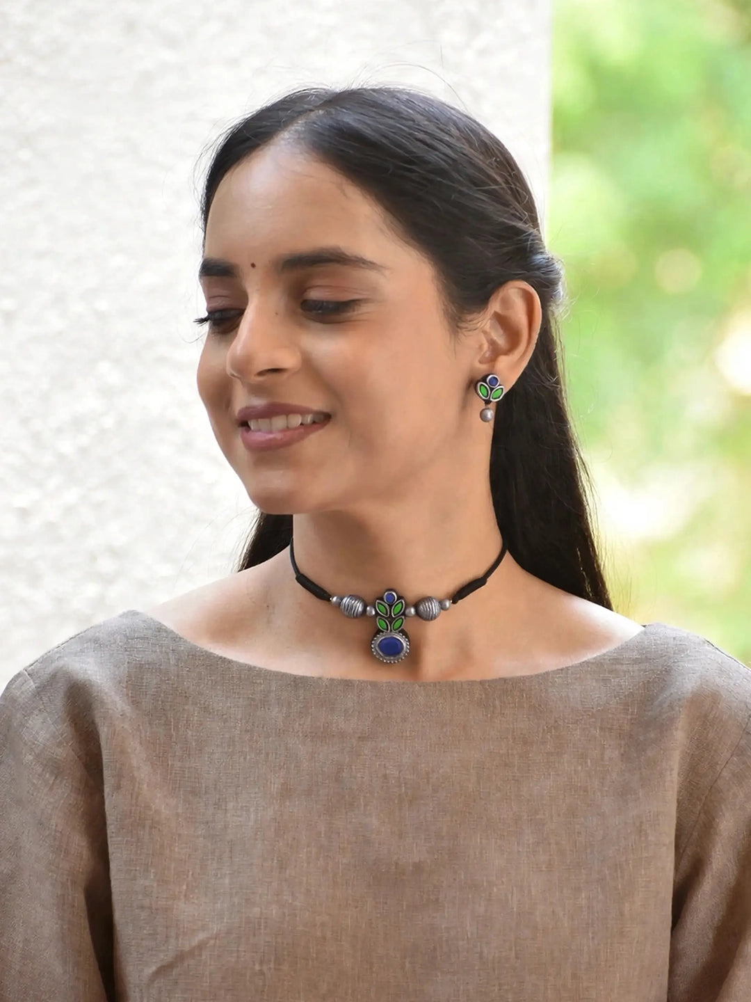 Leaf and Oval Design Antique Silver Green Blue Handmade Terracotta Necklace Set