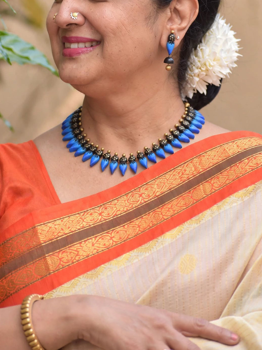 Blue Black Antique Gold Leaf Fringe Pattern Handmade Terracotta Necklace Set