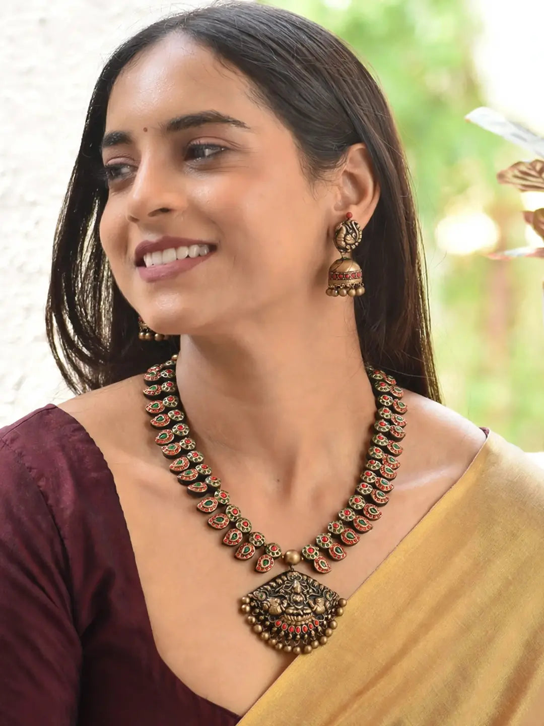 Lakshmi Design Hand Painted Terracotta Jewellery Set