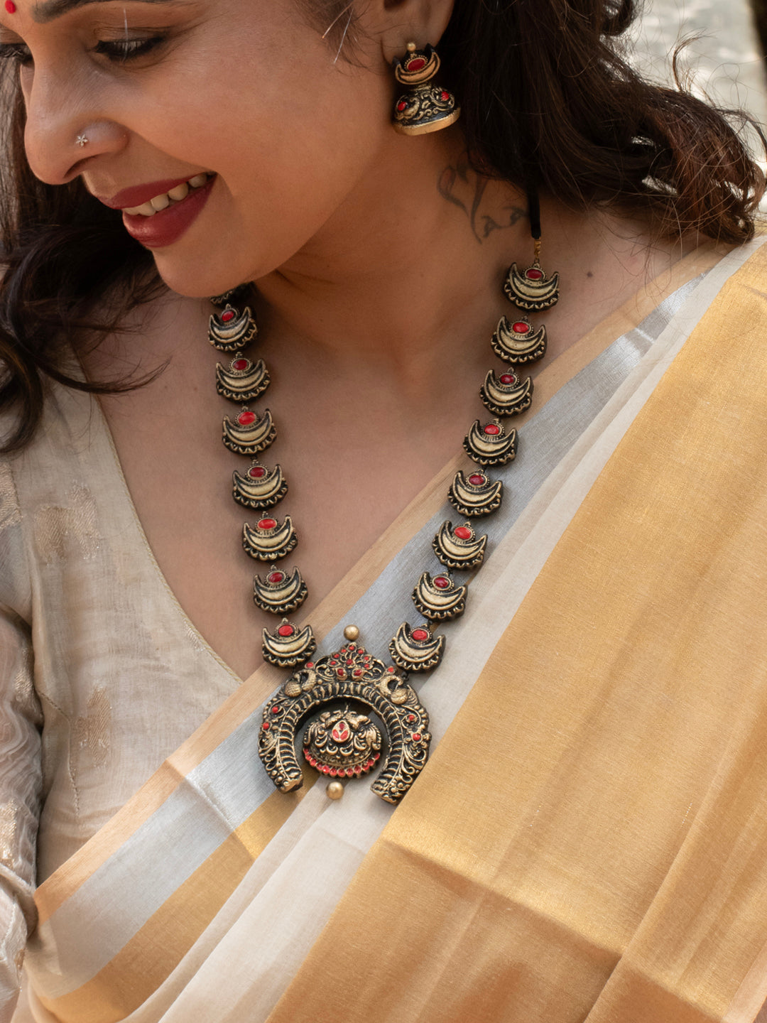 Antique Black & Gold Crescent Pendant Terracotta Necklace Set