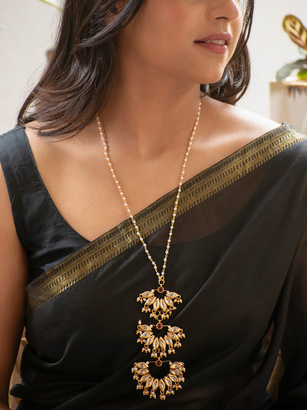 Premium Gold Finish Kundan and Kemp Stone Necklace with Pearls Chain