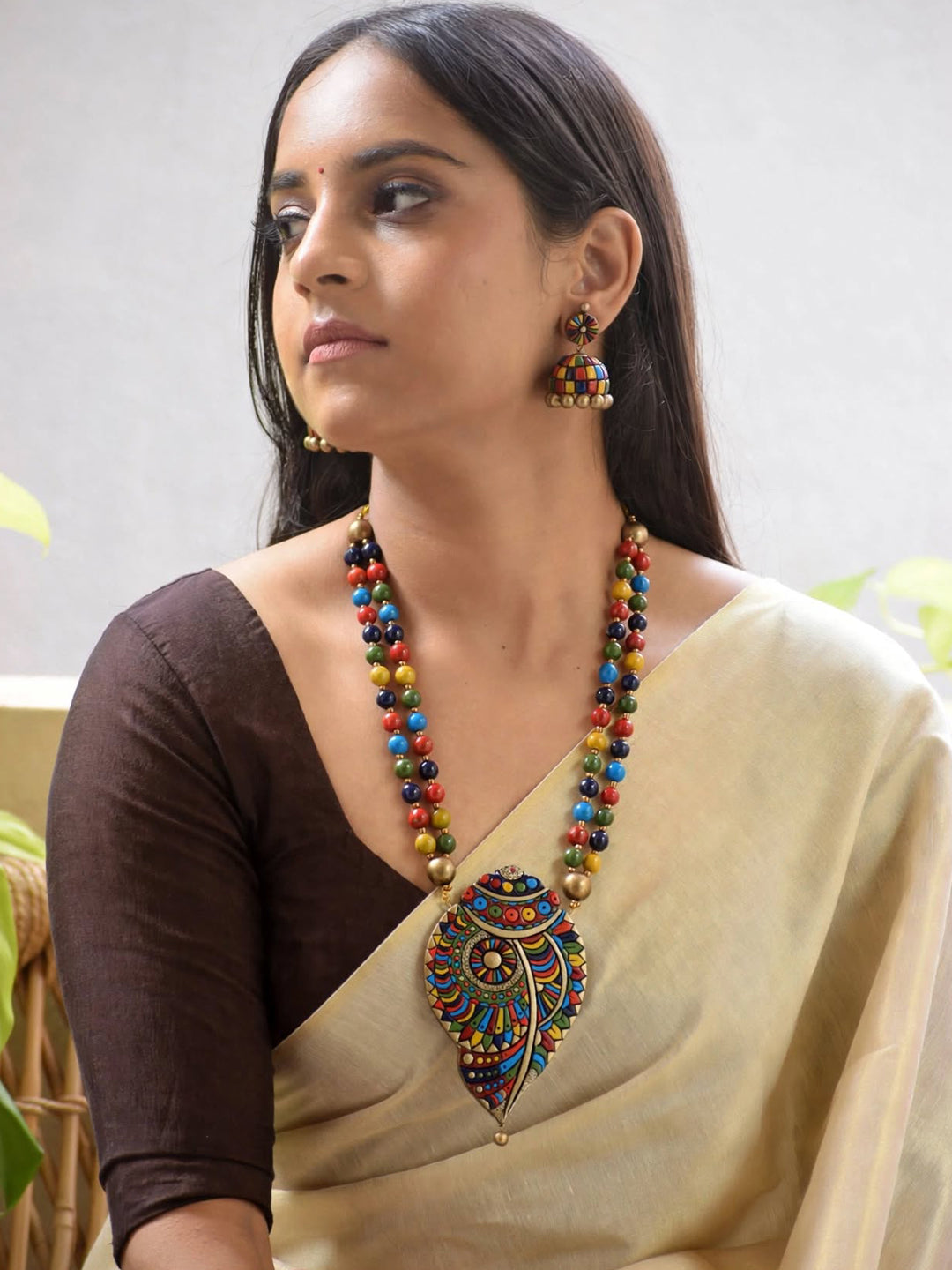 Rangini – Handmade Multicolor Shankha Statement Pendant Necklace Set