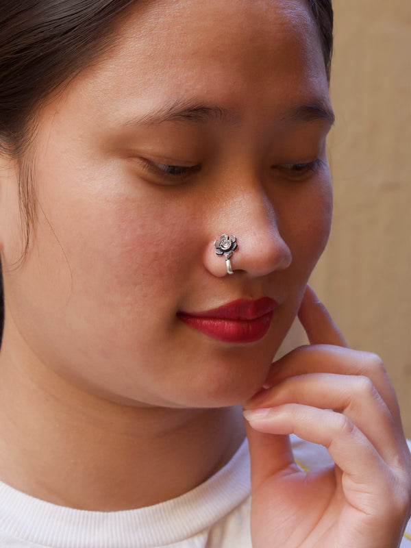 German Silver Plated Flower Design White Color Stone Clip On Nose Pin