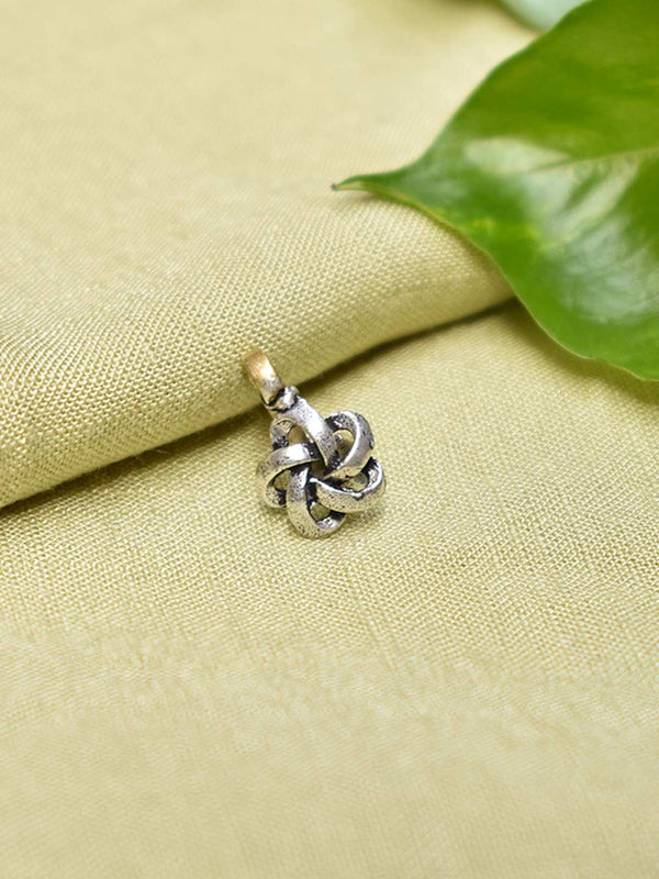 Silver Plated Floral Design Spiral Shape Clip On Nose Pin