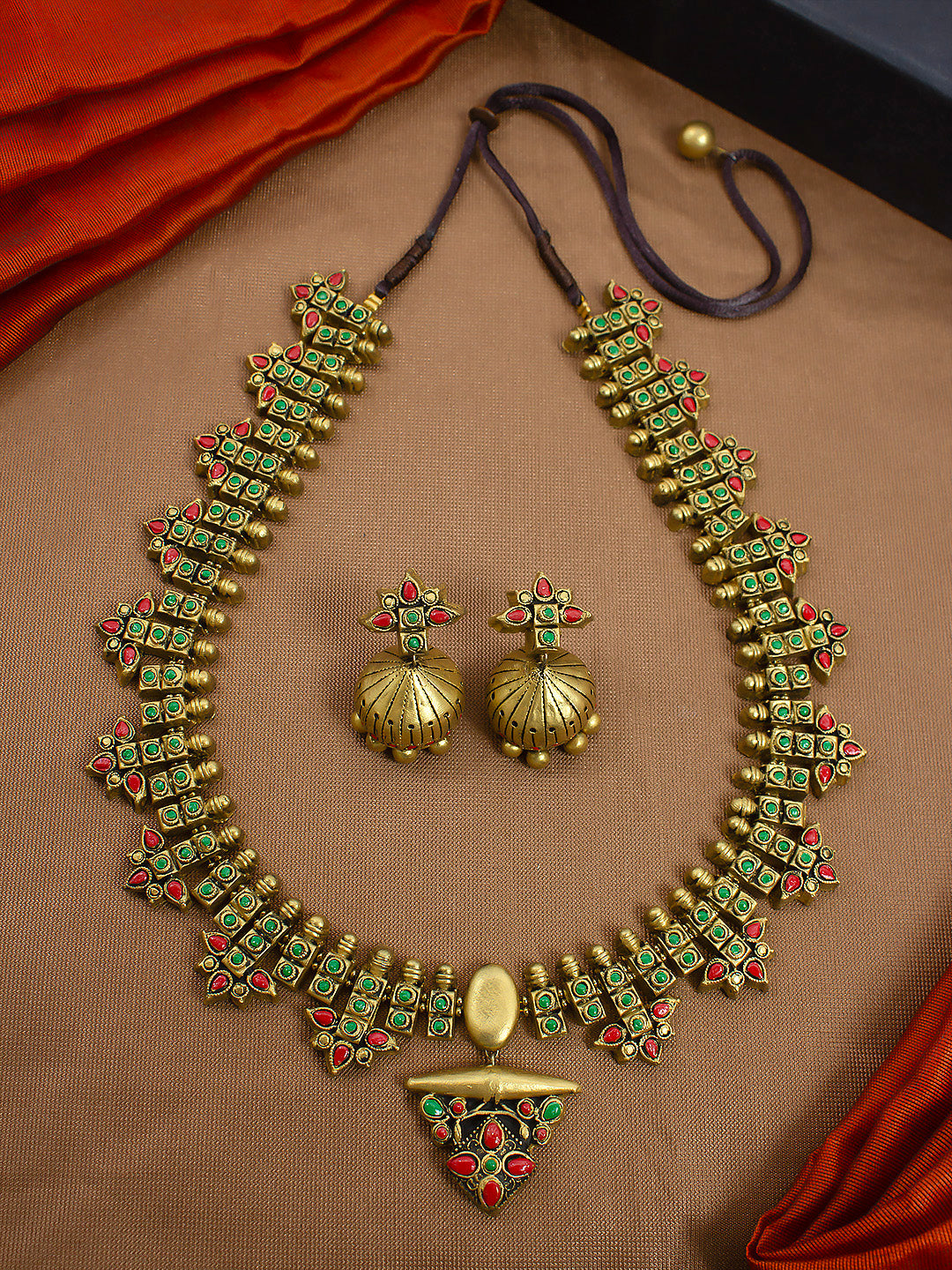 Floral Design Antique Gold Red Green Handmade Terracotta Necklace Set