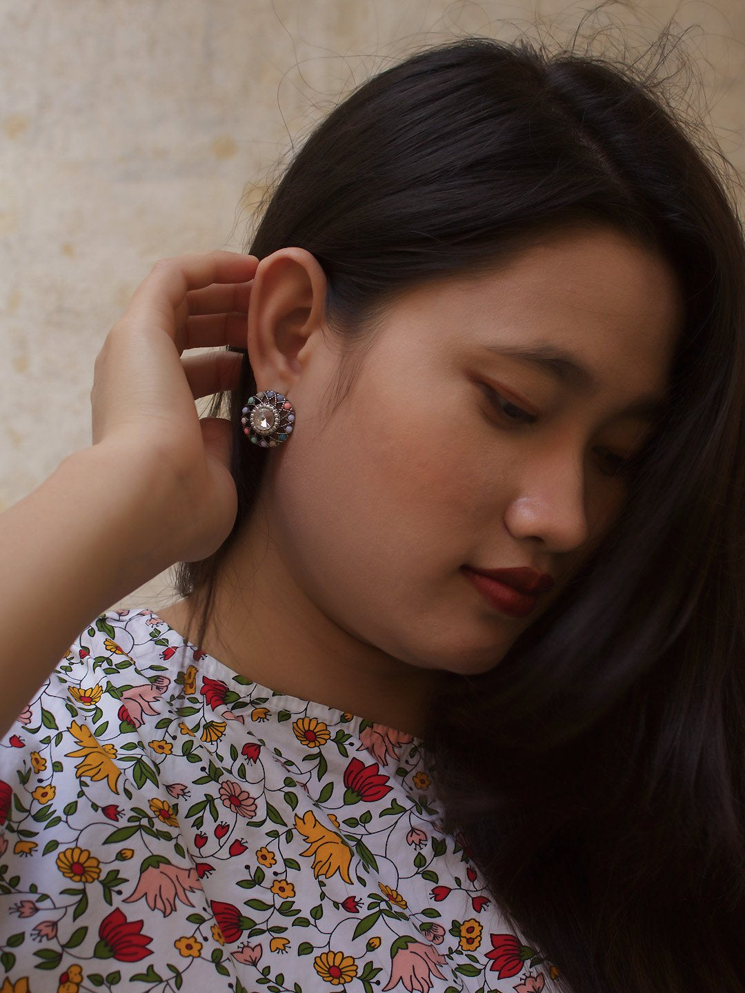 Silver Plated Floral Design Multicolor Plastic Stone Stud Earring