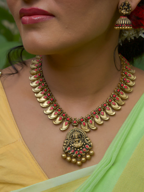 Mango Design Lakshmi Pendant Antique Gold Red Handmade Terracotta Necklace Set