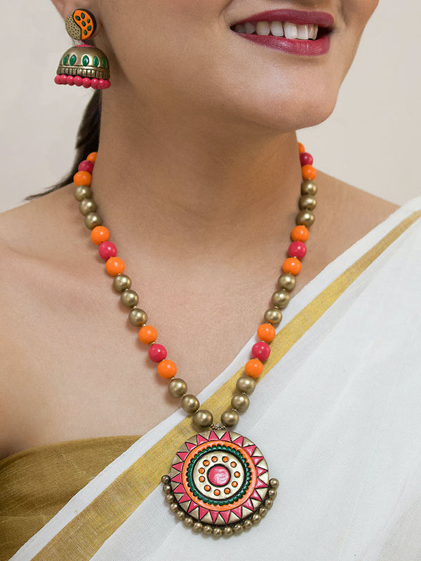 Circular Design Hand Painted Finish Terracotta Jewelry Set