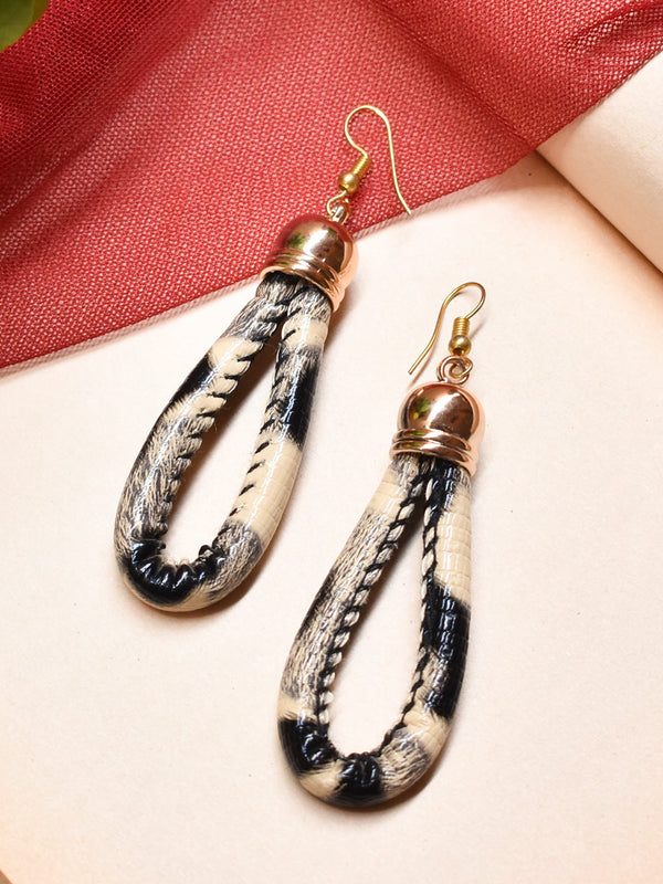 Oval Design Fabric Earring